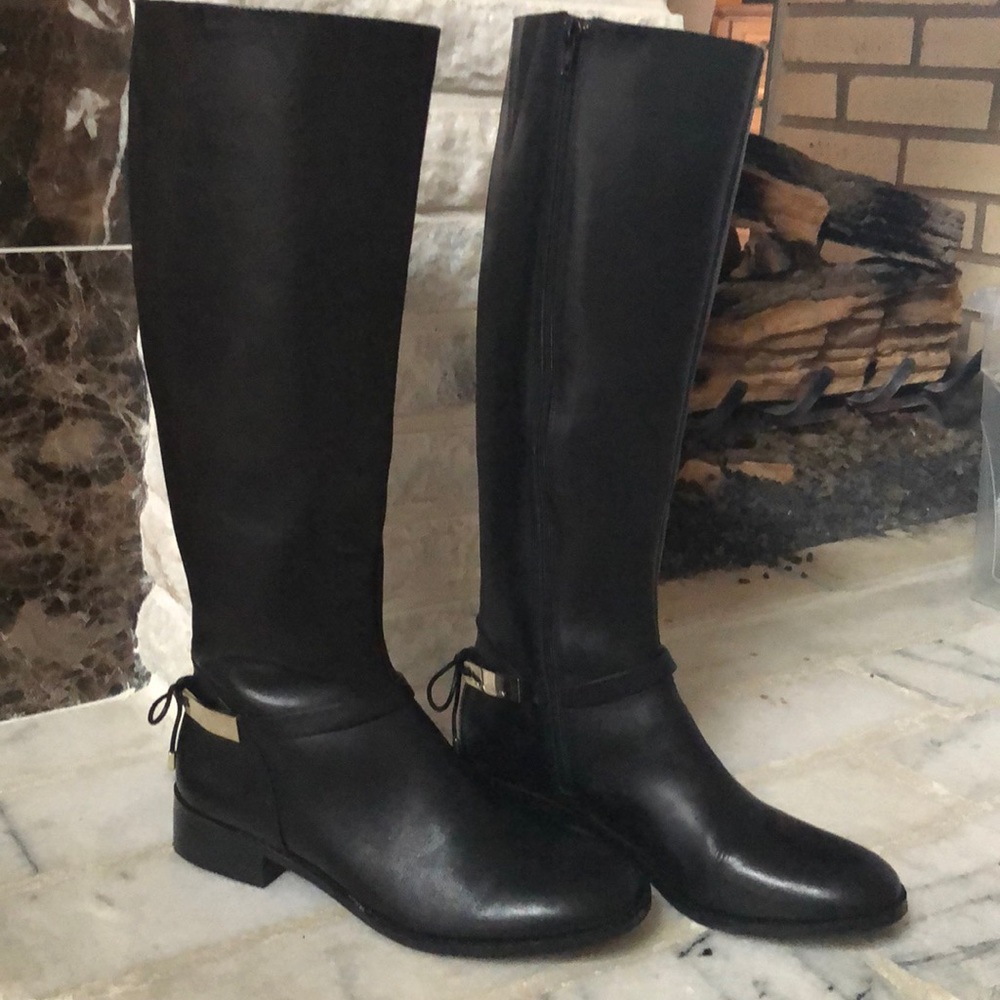 Antonio Melani boots size 9